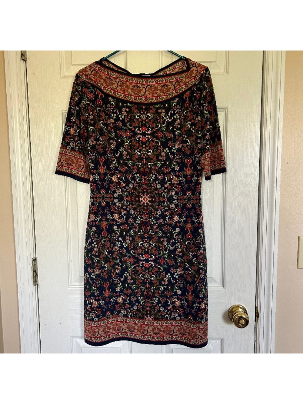 Max Studio Navy Floral Medallion Boat Neck Sheath Dress Size Medium